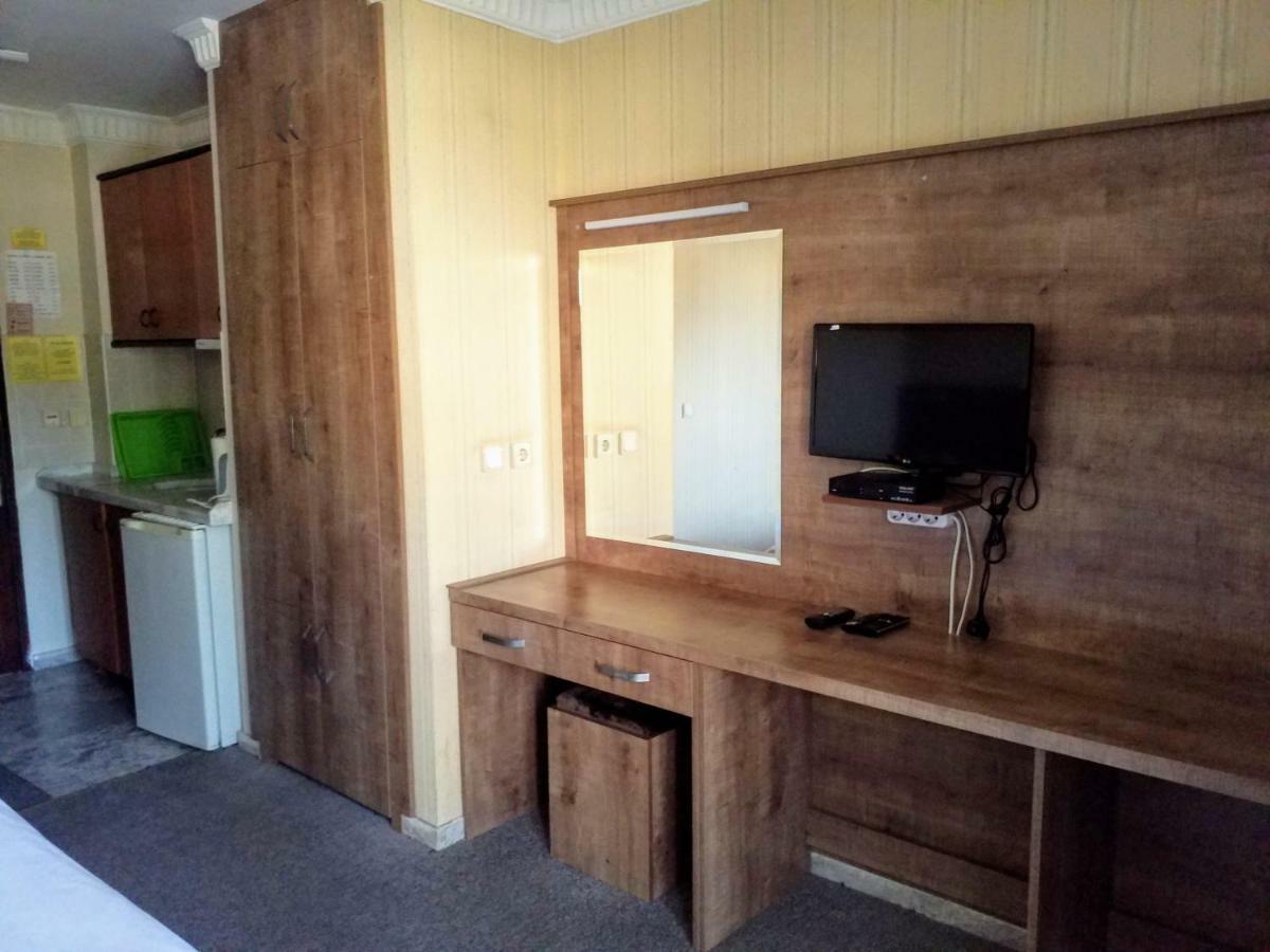 Irem Apart Hotel Мармарис Екстериор снимка