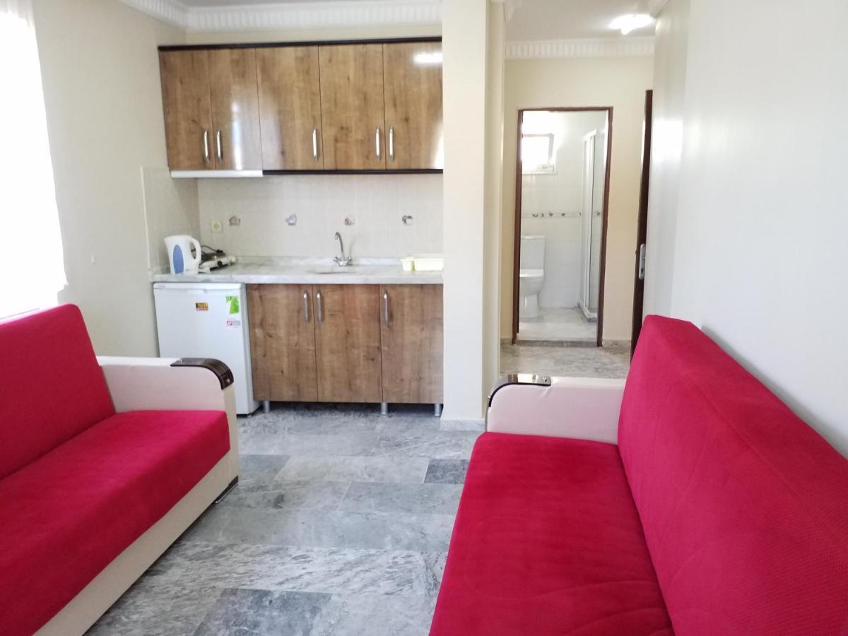 Irem Apart Hotel Мармарис Екстериор снимка