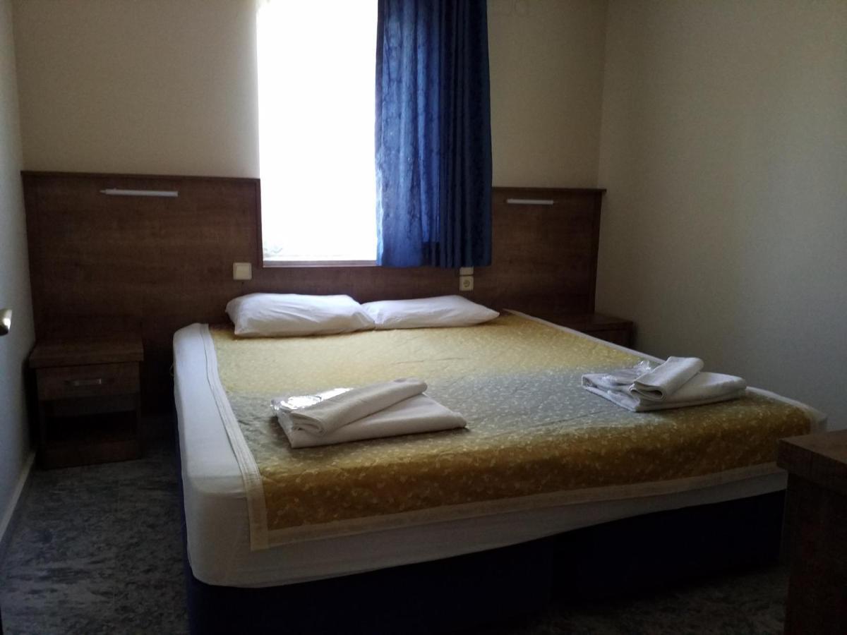 Irem Apart Hotel Мармарис Екстериор снимка